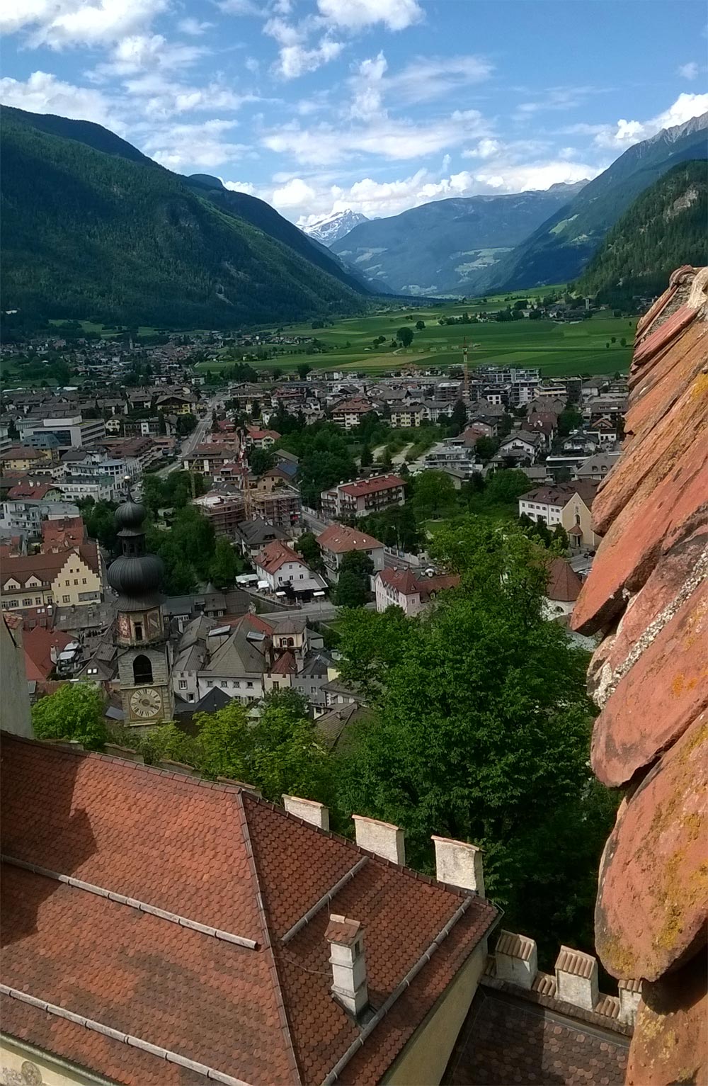 Blick vom Brunecker Schloss auf die Stadt